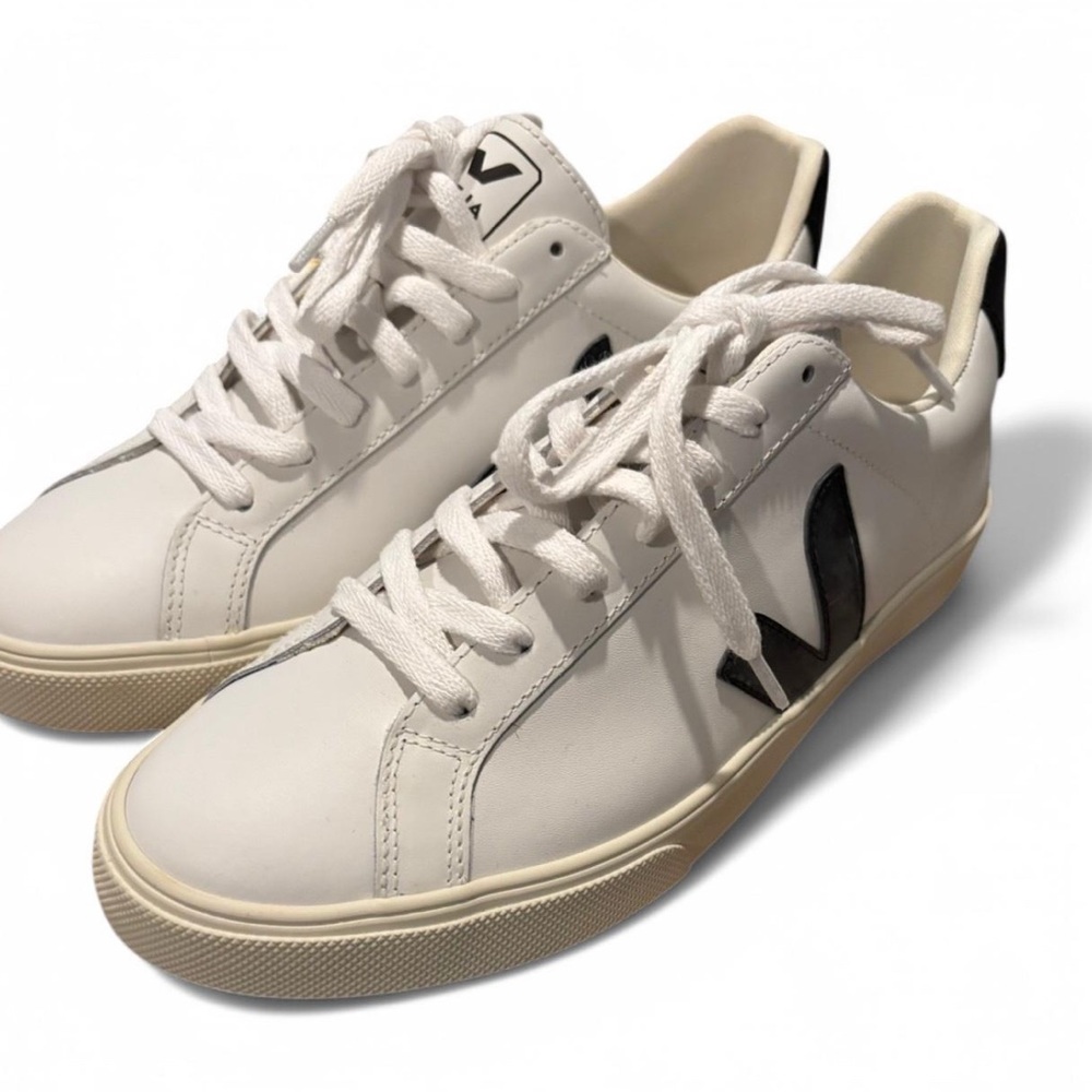 Veja Esplar Logo Leather Sneakers
